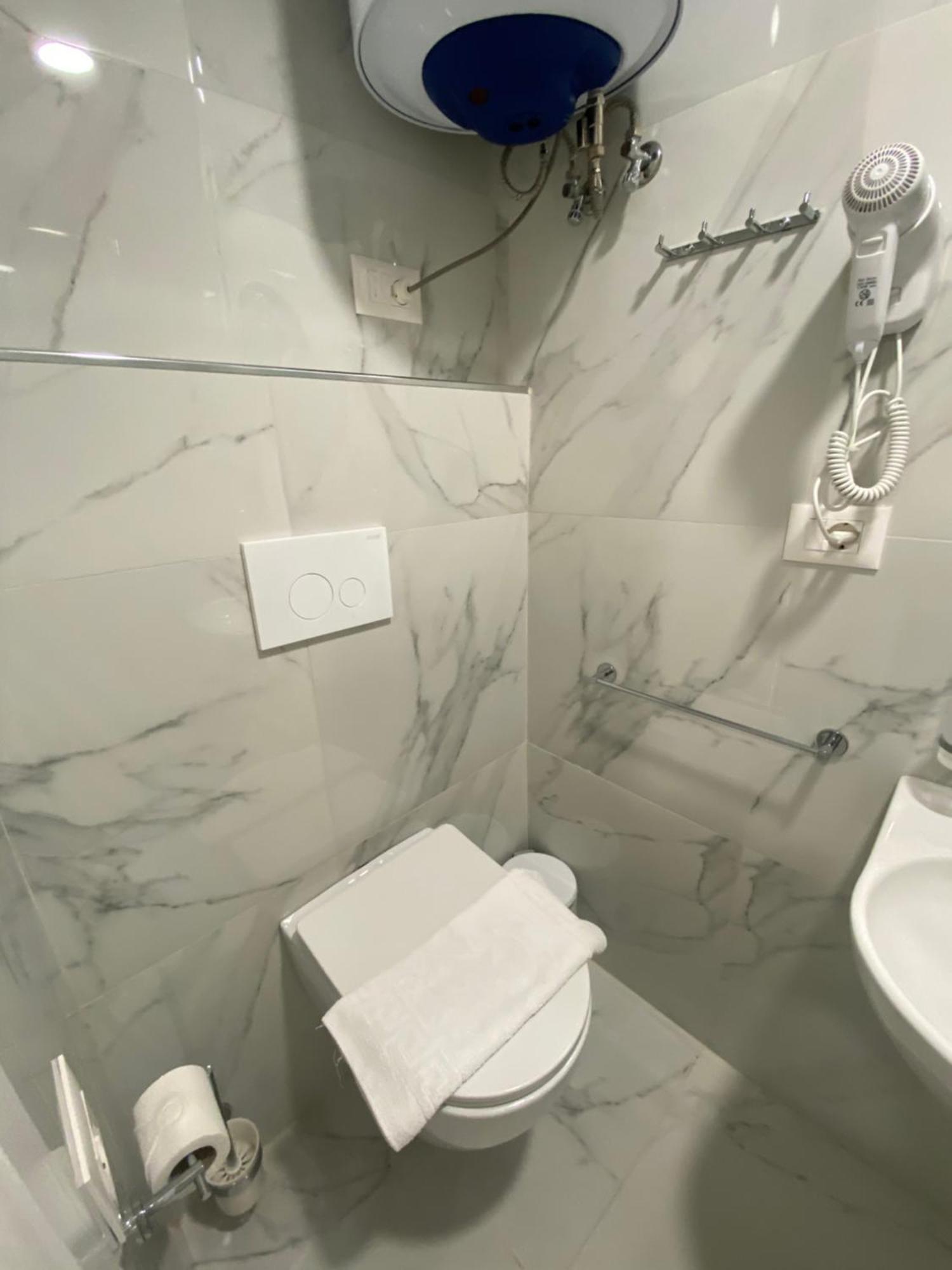 Petite Maison Hermes Hotel Tirana