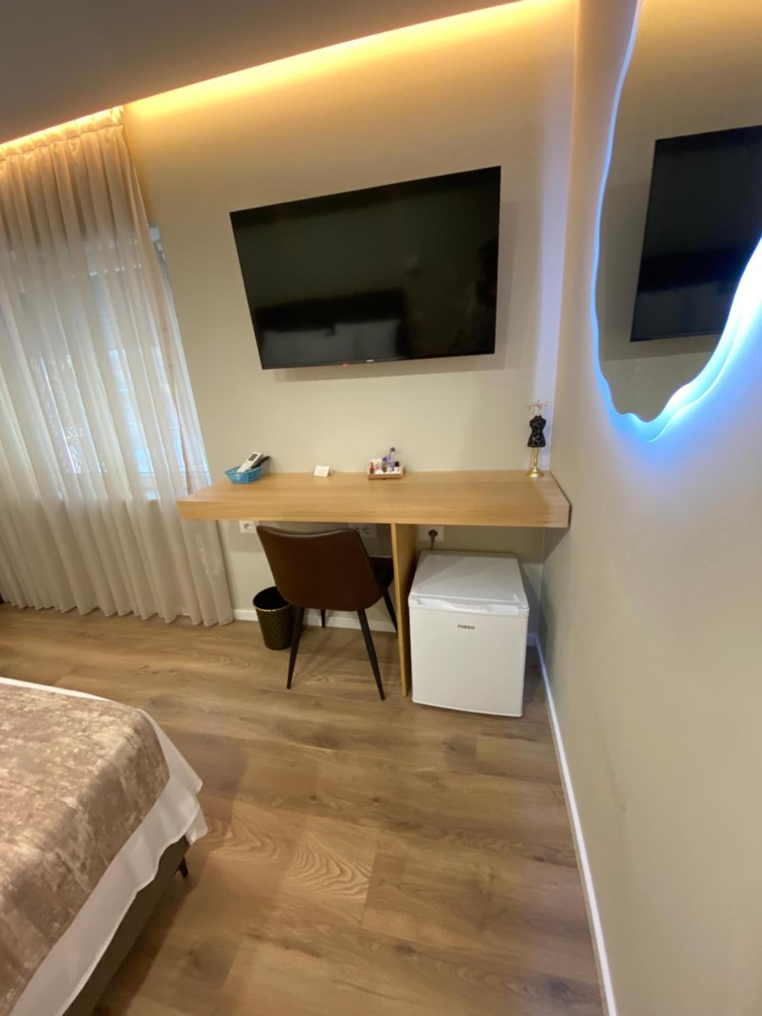 Hotel Petite Maison Hermes 3*