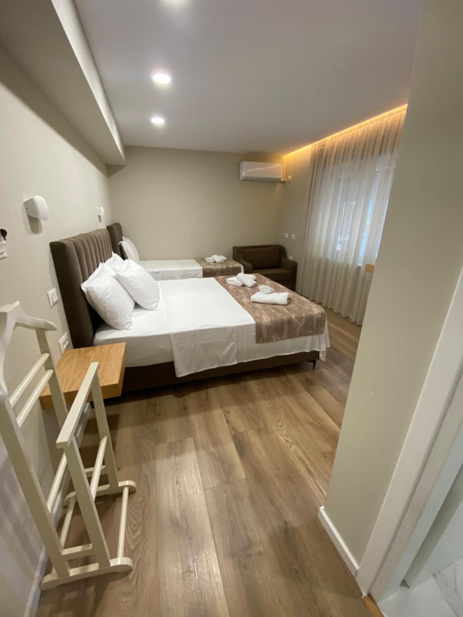 Petite Maison Hermes Tirana