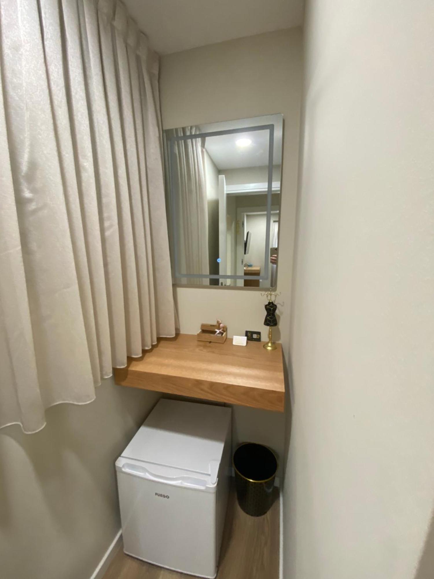 Hotel Petite Maison Hermes 3*