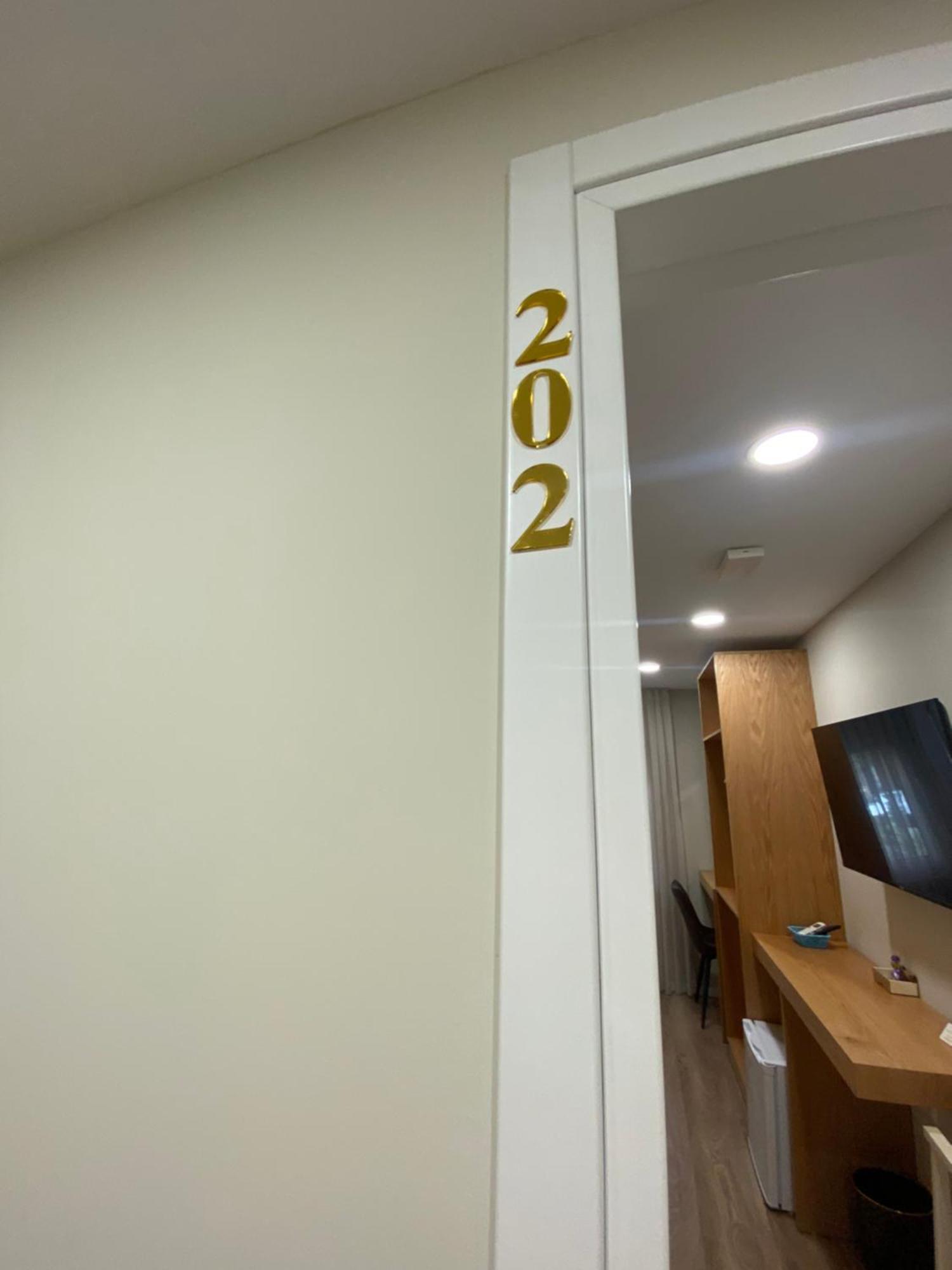 Petite Maison Hermes 3* Tirana